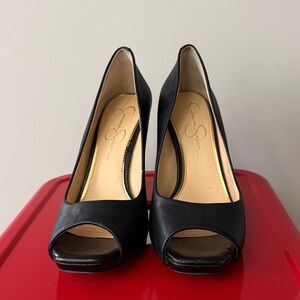 Jessica Simpson heels